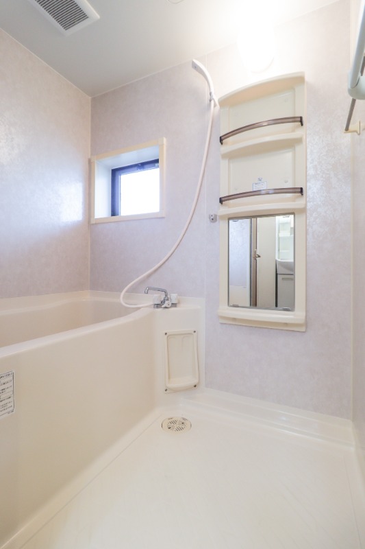 バス・シャワールーム　図面と現状に相違がある場合には現状を優先