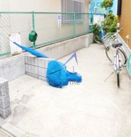 その他共有部分　敷地内ごみ置き場です。