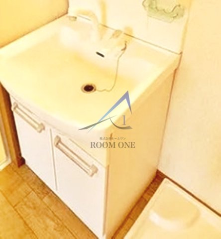 洗面設備　独立洗面台です。