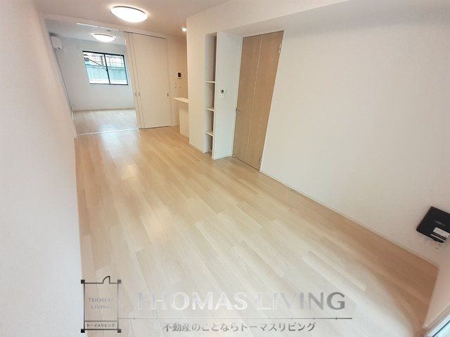 居室・リビング　広々した空間のリビングです。