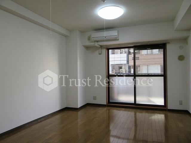 居室・リビング　広々リビング