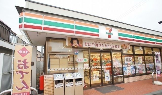 コンビニ　セブンイレブン毛呂山岩井店（コンビニ）まで900m