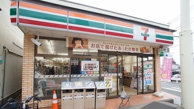 コンビニ　セブンイレブン毛呂山毛呂本郷店（コンビニ）まで800m