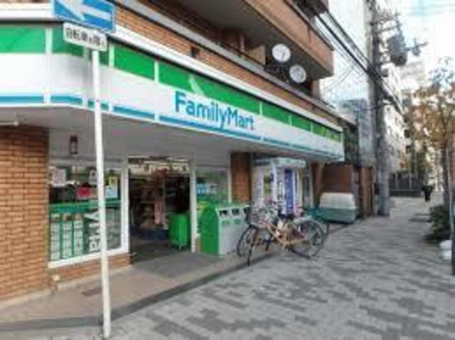 コンビニ　ファミリーマート与力町店（コンビニ）まで201m