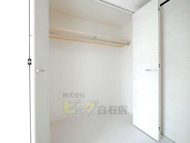 収納　広々クローゼット完備しています♪