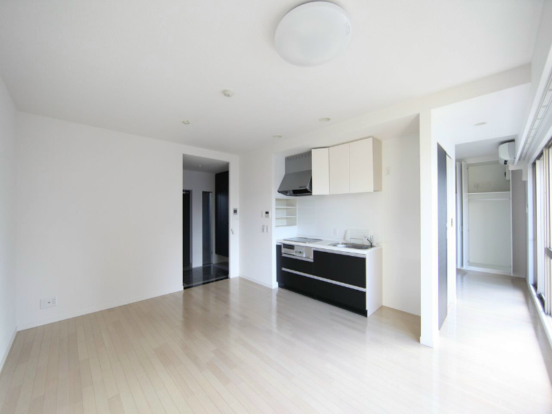 居室・リビング　ＬＤＫ9.6帖　エアコン付