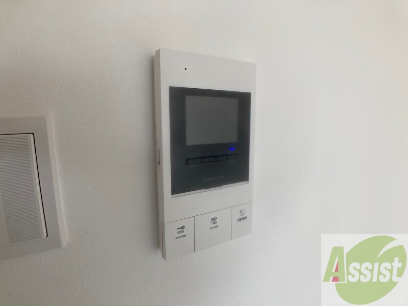 セキュリティ　ＴＶモニター付インターホンです。来客者の顔が見えるので安心！