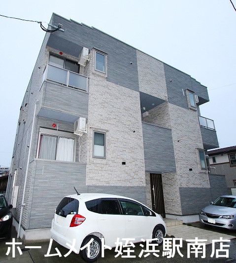 建物外観　★ネット無料♪大人気のメゾネット物件！★