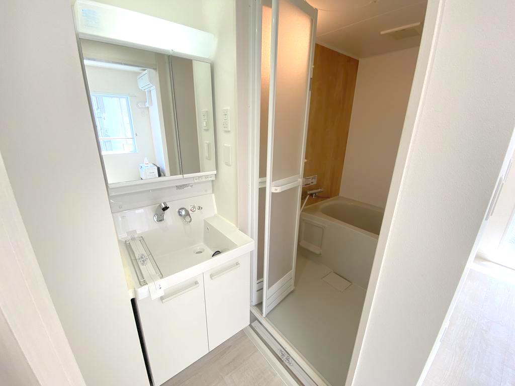 洗面設備　※同シリーズタイプのお部屋です。