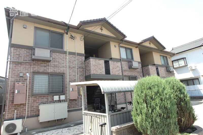 建物外観　閑静な住宅街なので静かな所が好きな方おすすめです。