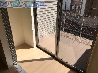 バルコニー　ベランダ