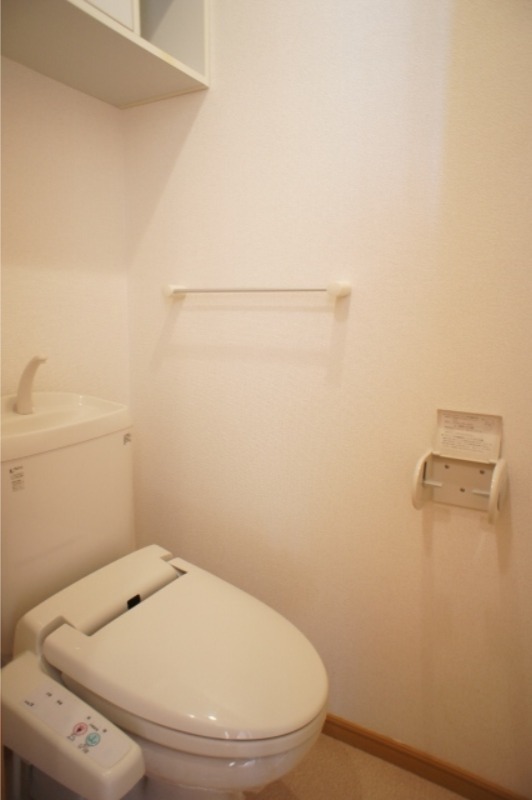 トイレ　図面と現状に相違がある場合には現状を優先