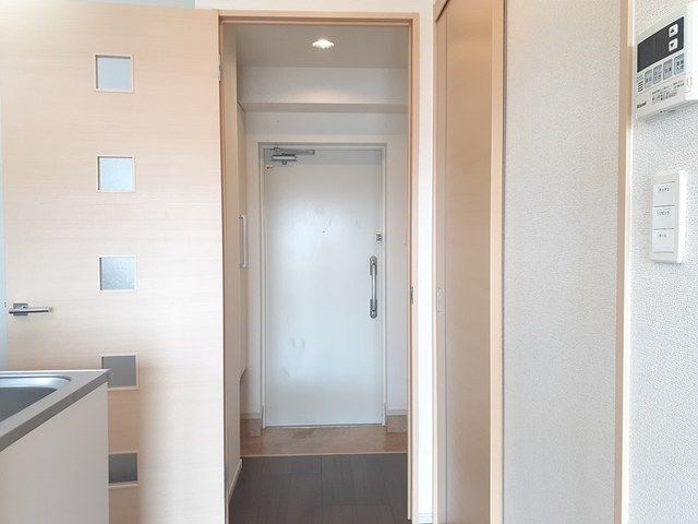 玄関　※別号室参照
