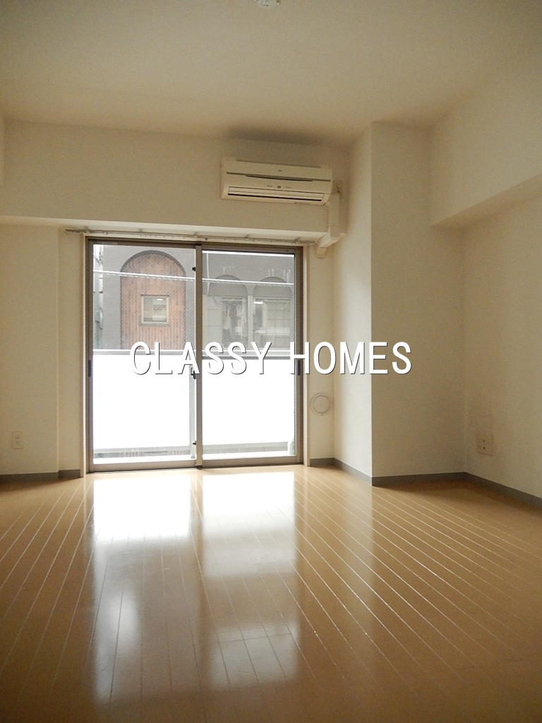 居室・リビング　2005年竣工　アイムズ芝大門：内観