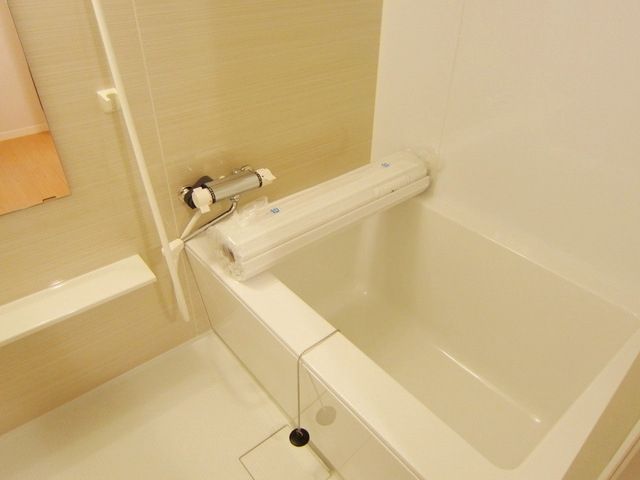 バス・シャワールーム　★ゆったりバスルーム★