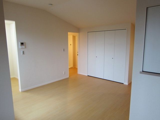 その他部屋・スペース　★広い洋室です★