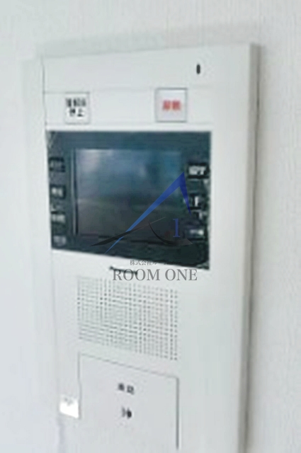 セキュリティ　モニター付きインターホンです。