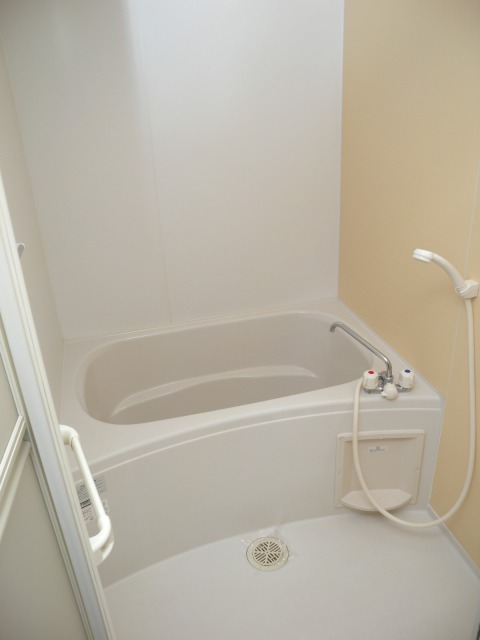 バス・シャワールーム　バス・シャワールーム