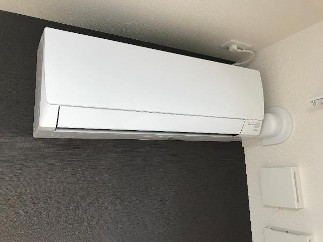 その他設備　リビングにはエアコン１台付き