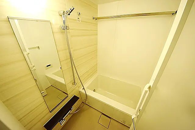 バス・シャワールーム　※反転タイプ