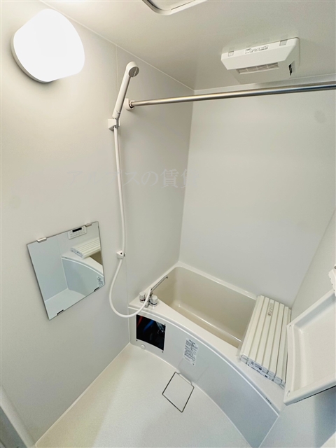 バス・シャワールーム　別部屋参考写真