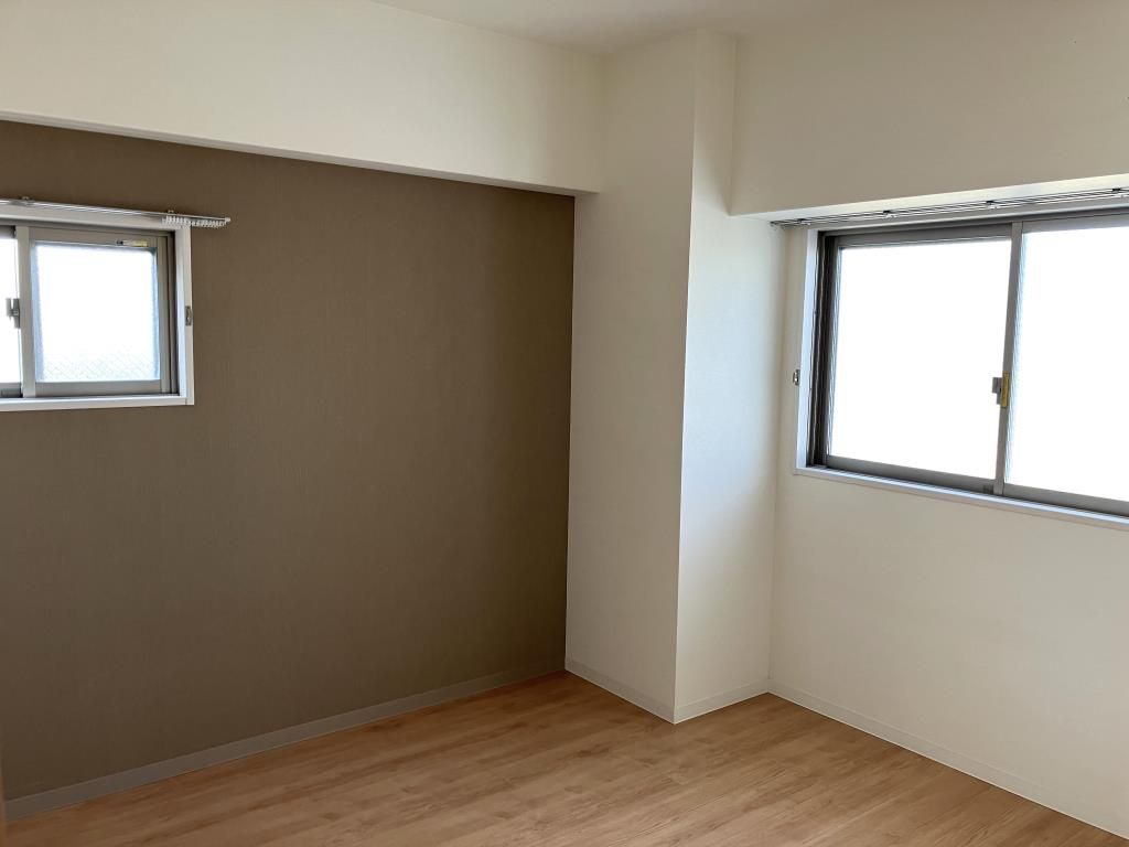 その他部屋・スペース　風通しも良い寝室です☆