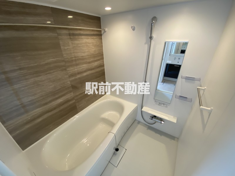 バス・シャワールーム　同タイプ別建物