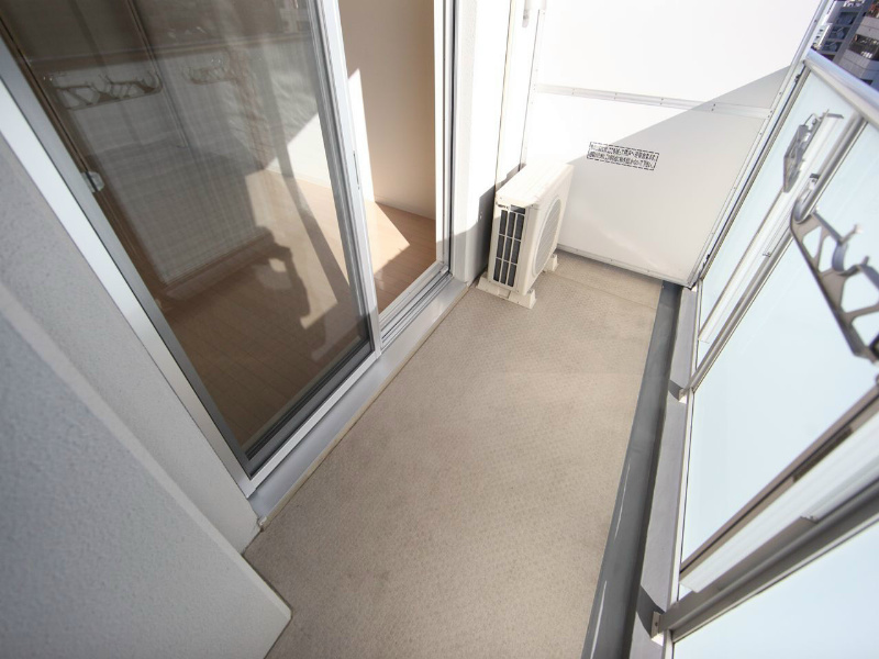 バルコニー　バルコニー