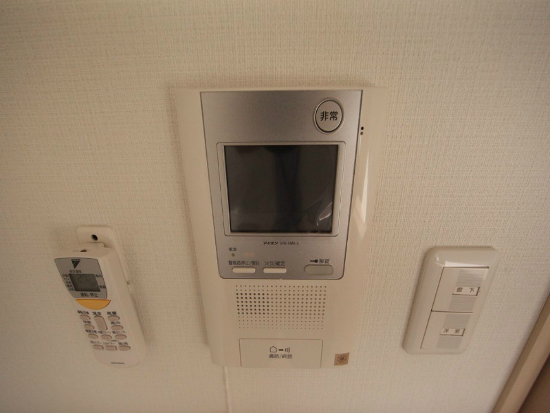 セキュリティ　ＴＶモニター付インターホン（オートロック付）