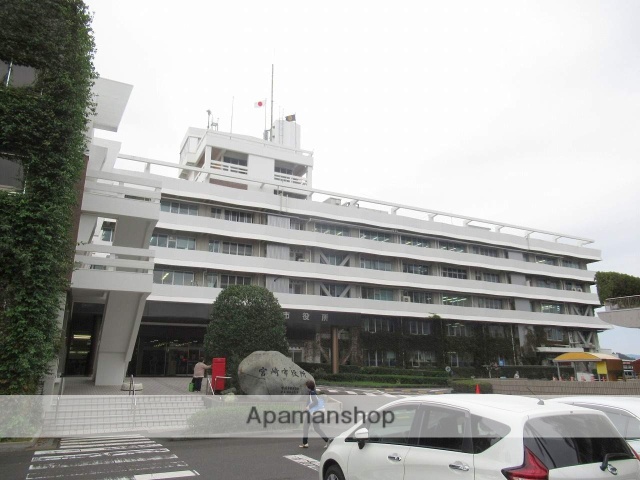 役所　宮崎市役所（役所）まで984m