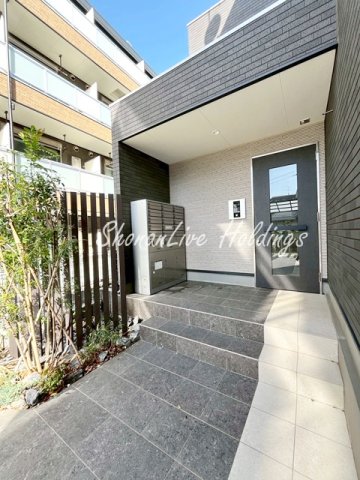 エントランス　安心のオートロック♪