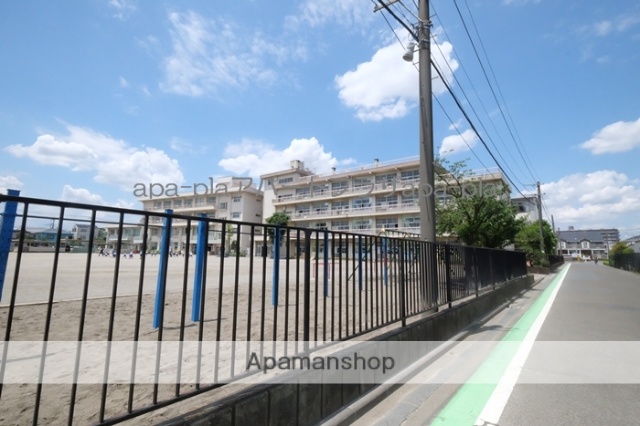 小学校　川越市立南古谷小学校（小学校）まで293m