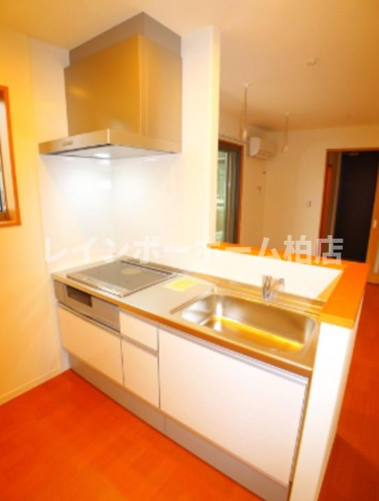 キッチン　キッチンでお料理をお楽しみください