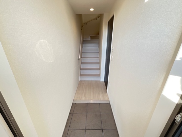 玄関　落ち着いた玄関です