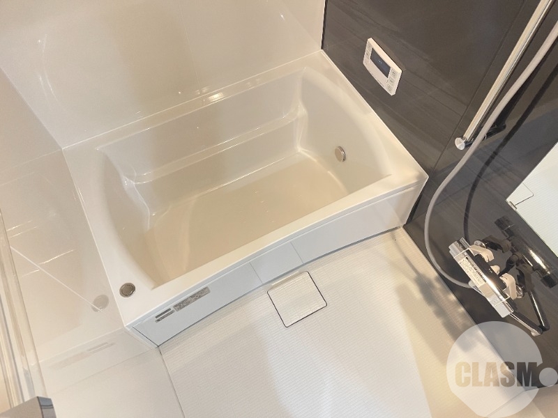 バス・シャワールーム　浴室乾燥機＆追い焚き機能付きバス♪