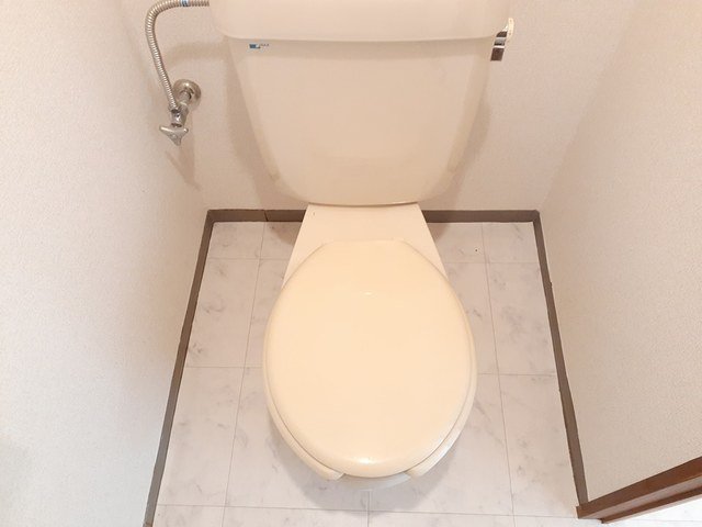 トイレ　落ち着いたトイレです