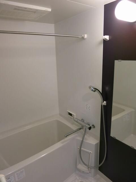 バス・シャワールーム　日々の暮らしに欠かせないお風呂です