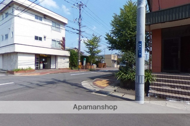 その他　前面道路（その他）まで0m