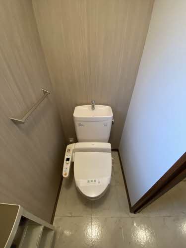 トイレ　清潔感のあるトイレです