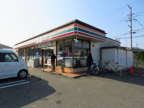 コンビニ　セブン－イレブン福山御幸町中津原店（コンビニ）まで266m