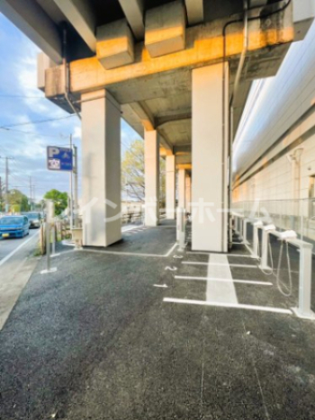 その他　北初富駅横　駐輪場（その他）まで838m