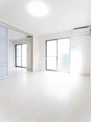 居室・リビング　洋室のお部屋です。