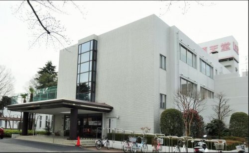 病院　順天堂大学医学部附属 順天堂越谷病院（病院）まで483m