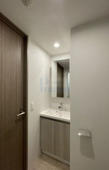 洗面設備　使いやすい独立洗面台☆