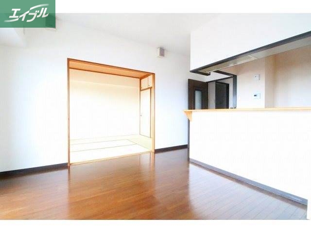 居室・リビング　広々リビング