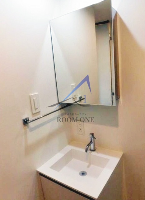 洗面設備　洗面台です。