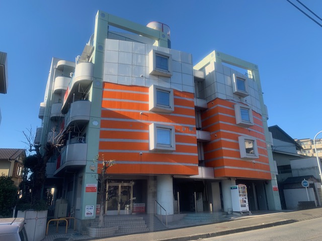 建物外観　★所沢ICまで約4.2km★愛しのバイクを安心して保管できる