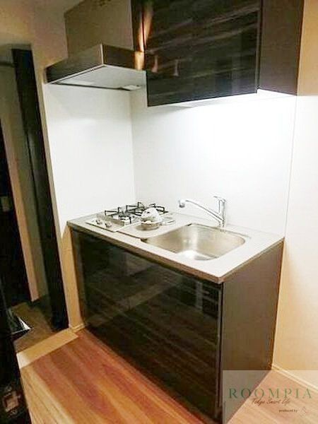 キッチン　※同タイプの別のお部屋です。