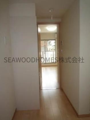 その他部屋・スペース　ドアを開ければ、明るく清潔な空間がお出迎え。