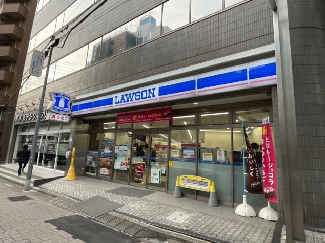 コンビニ　ローソン 西池袋二丁目店（コンビニ）まで49m